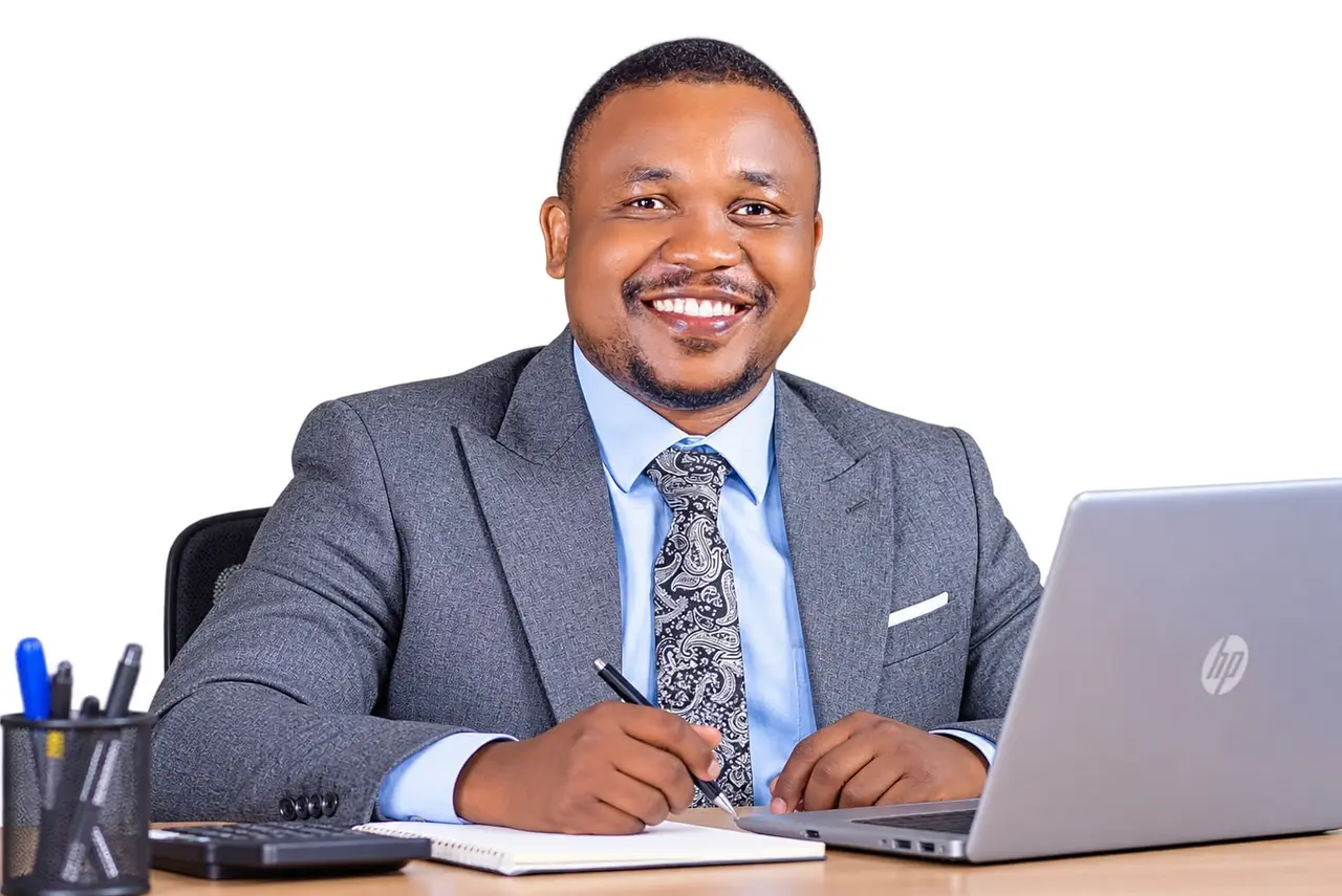 Portrait of Denis Chitowe